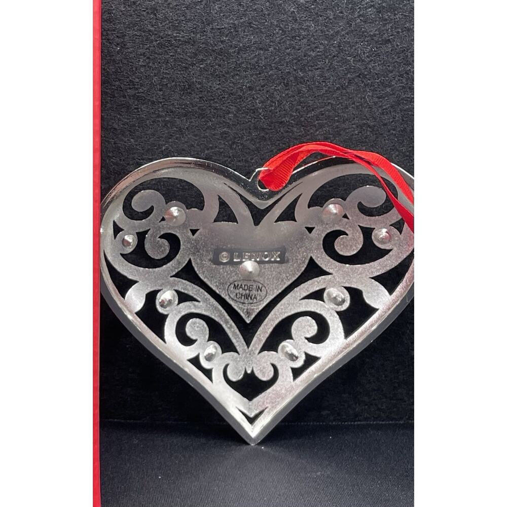 Lenox Sparkle & Scroll Large‎ Heart Shaped Ornament Clear Crystals. New in Box - Picture 4 of 6